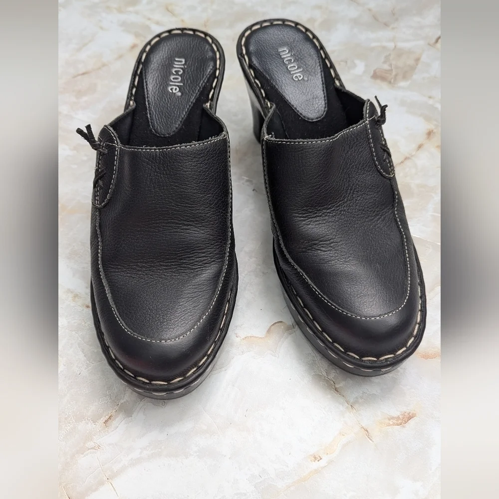 NICOLE Platform Mule Clogs Leather Upper Black Slip On Heeled Clogs Size 8.5 M